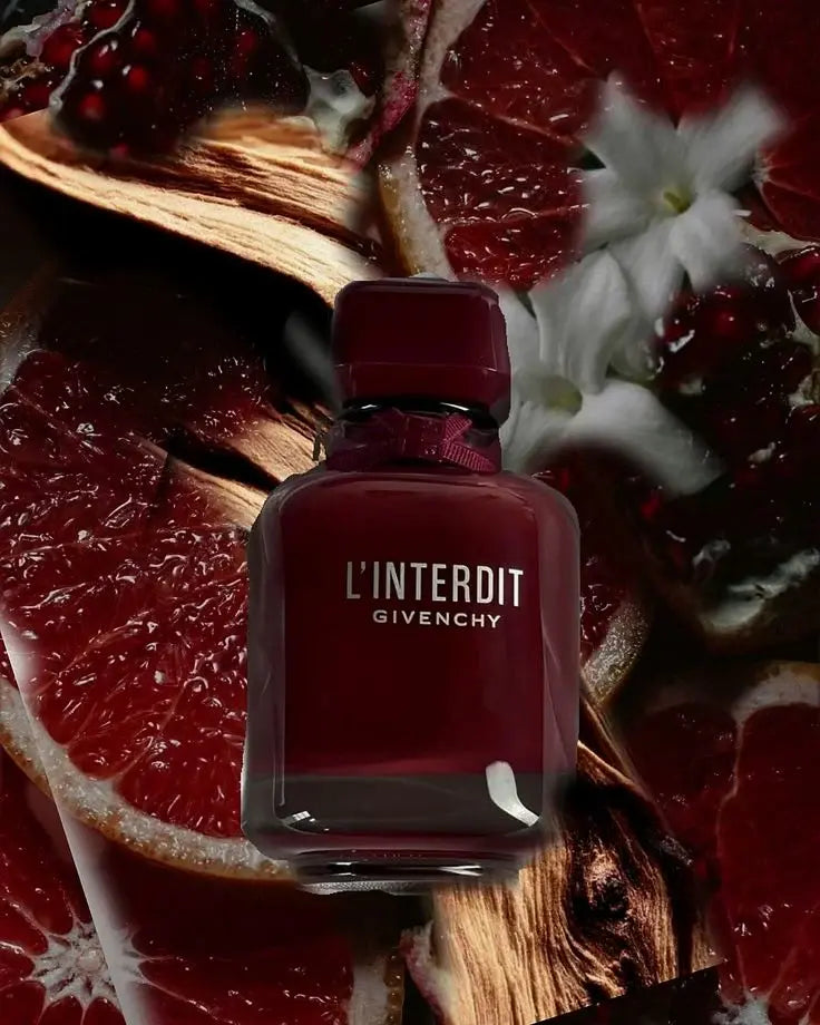 751667023-115933786-givenchy.webp__PID:193973d8-4e37-4932-9eb3-d8a2eb52e008